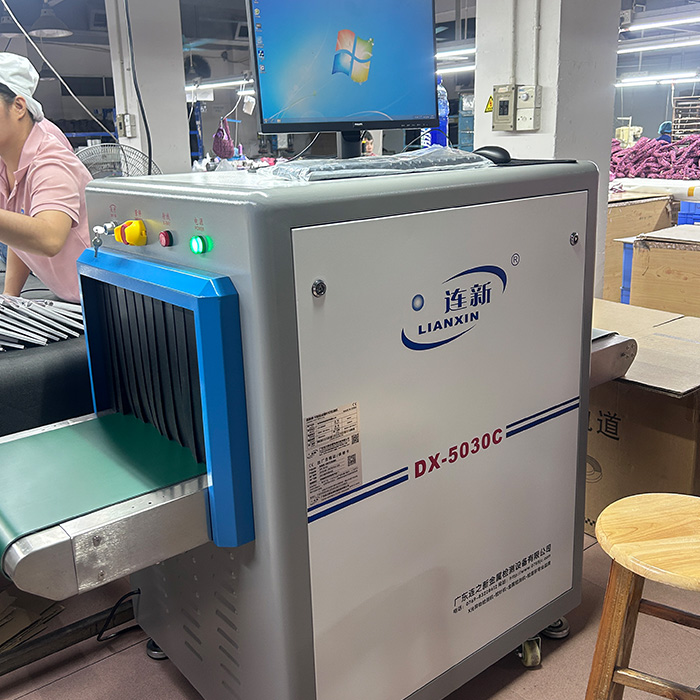 老客戶多次下單——DX-5030C智能X光機、手袋包包可視化驗釘機